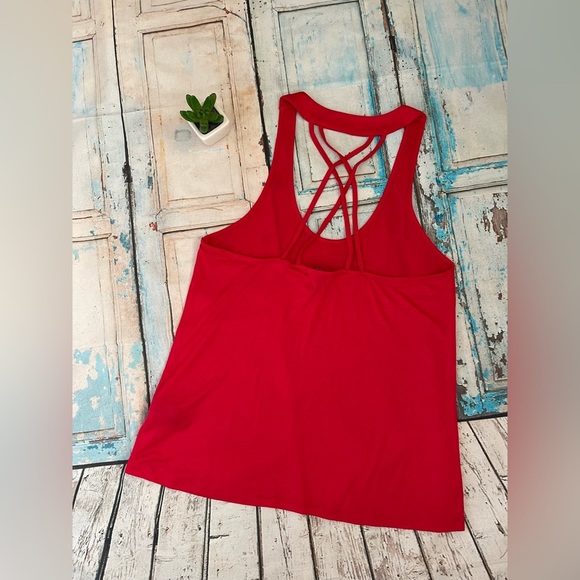 Red racer tank top - Picture 4 of 4